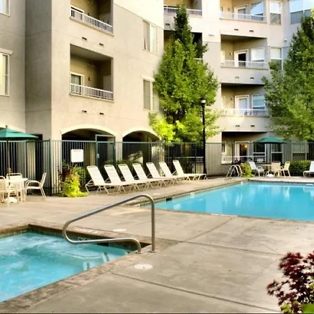 Deluxe Downtown Condo Close To Everything! Salt Lake City Exterior photo