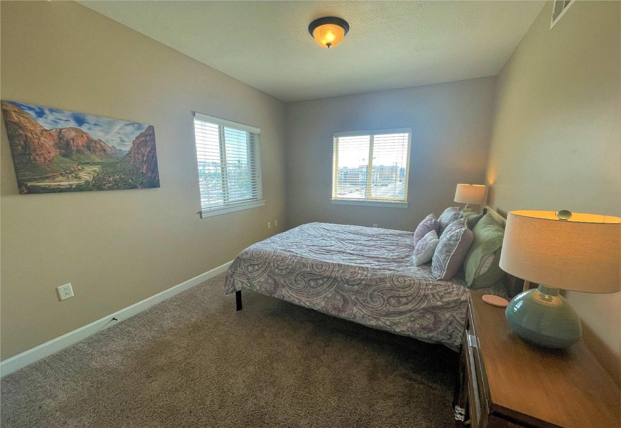 Holiday home Deluxe Downtown Close To Everything! *